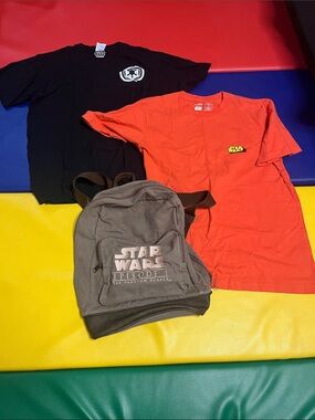 Star Wars orange and Black Short Sleeve Tees with Gray Star Wars Bag